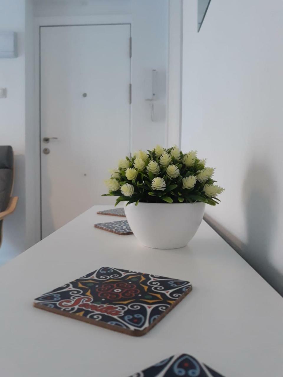 Apartamento Santa Justa Sevilla Eksteriør billede